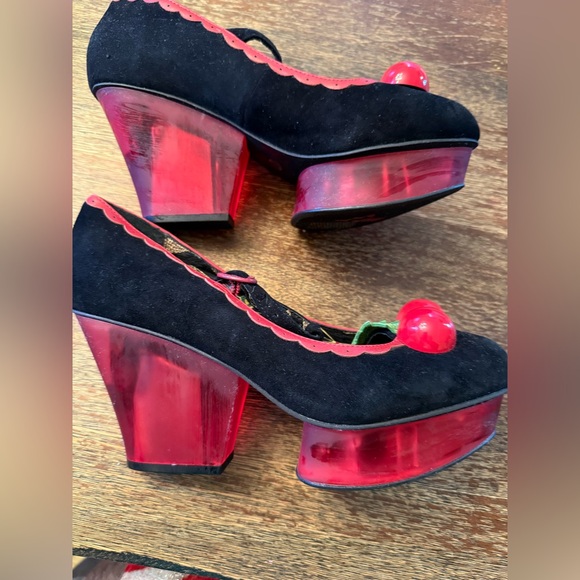 Miss L-Fire Cherry heels, new size 39 - Picture 4 of 4